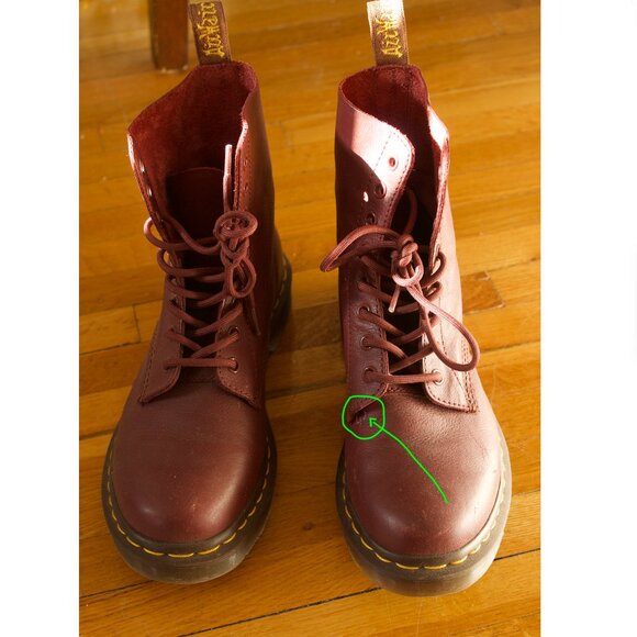 Virginia Burgundy Dr. Martens / Size 6 UK / 8 US Women / - Picture 16 of 16